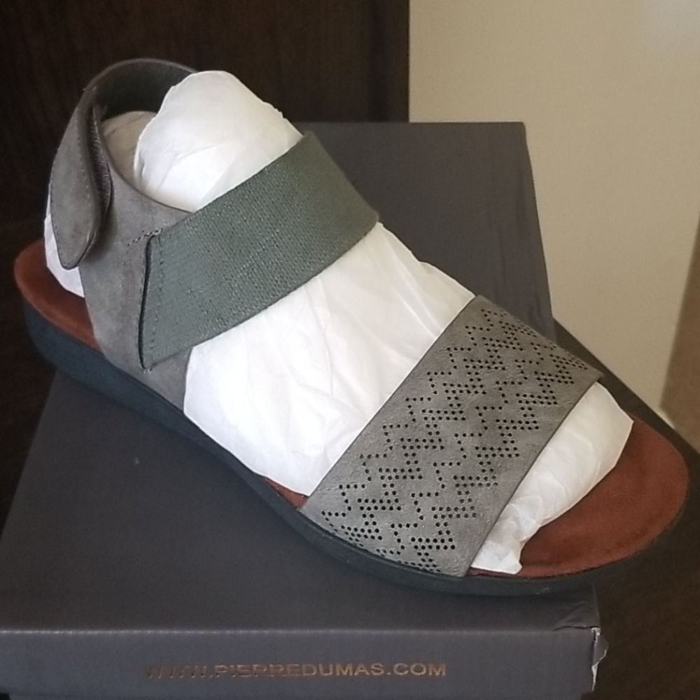 Pierre Dumas Sandals